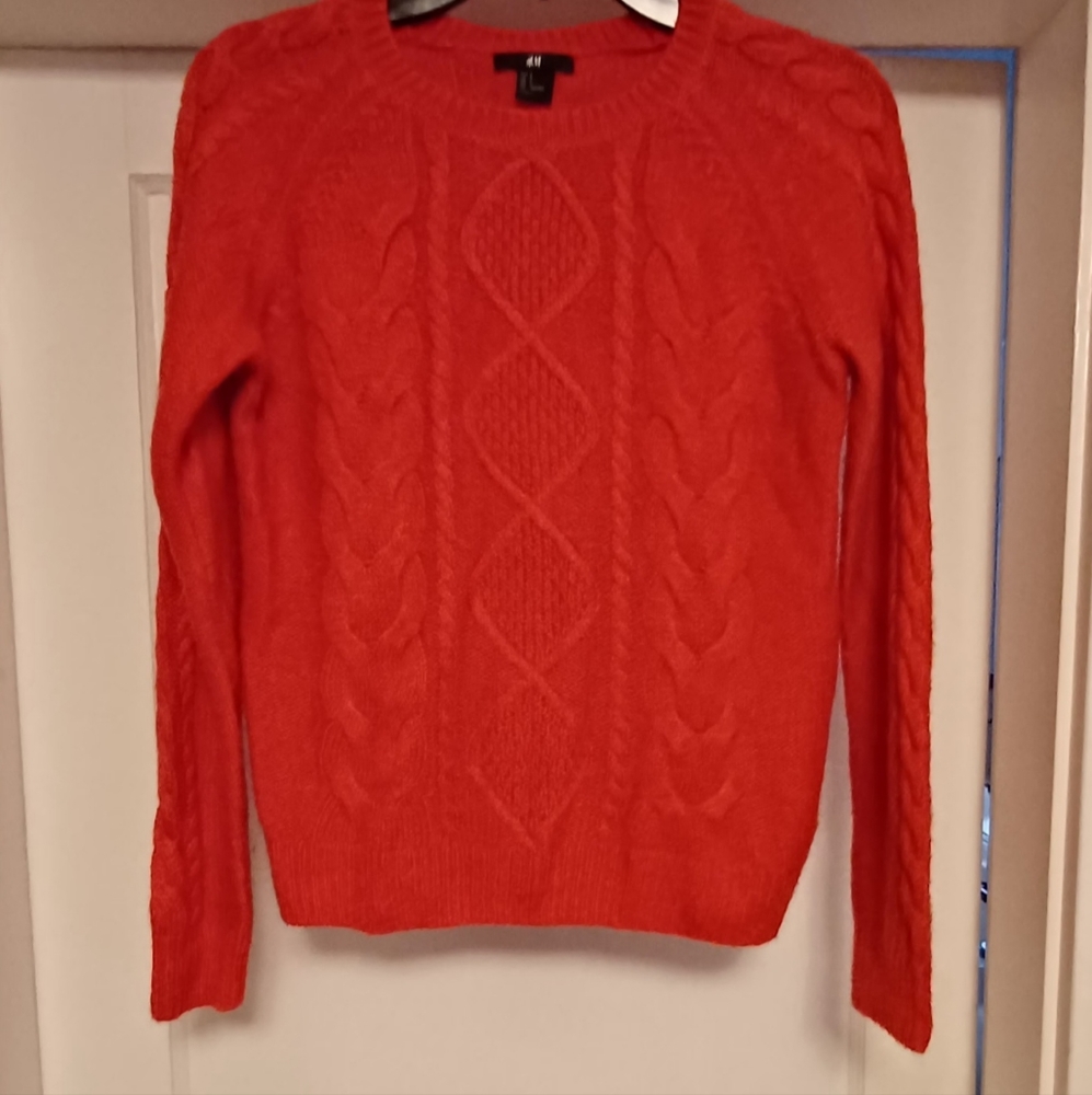 H&M Sweater - Picture 5 of 5